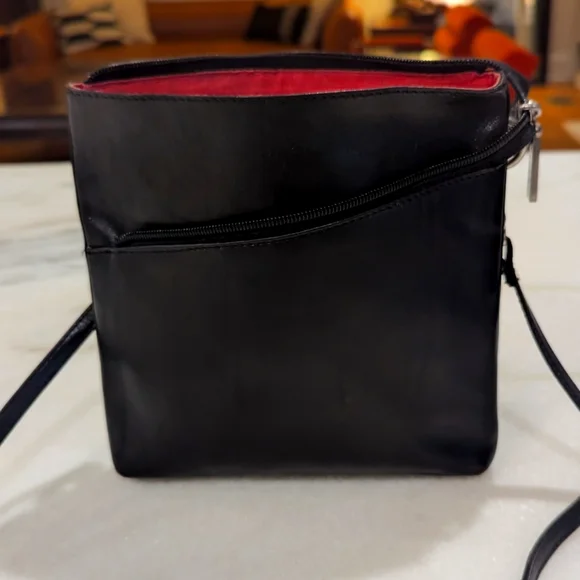 Hobo Black Leather Crossbody Bag - Picture 4 of 8